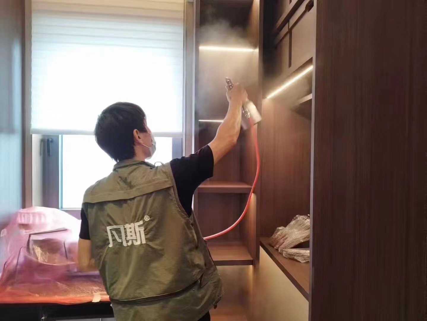 空氣清新劑能去除室內(nèi)的臭味嗎？廁所臭味該如何處理